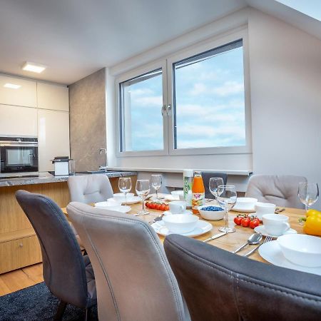 Mark'S Penthouse Apartments Managed By Sky9 Apartments Виена Екстериор снимка