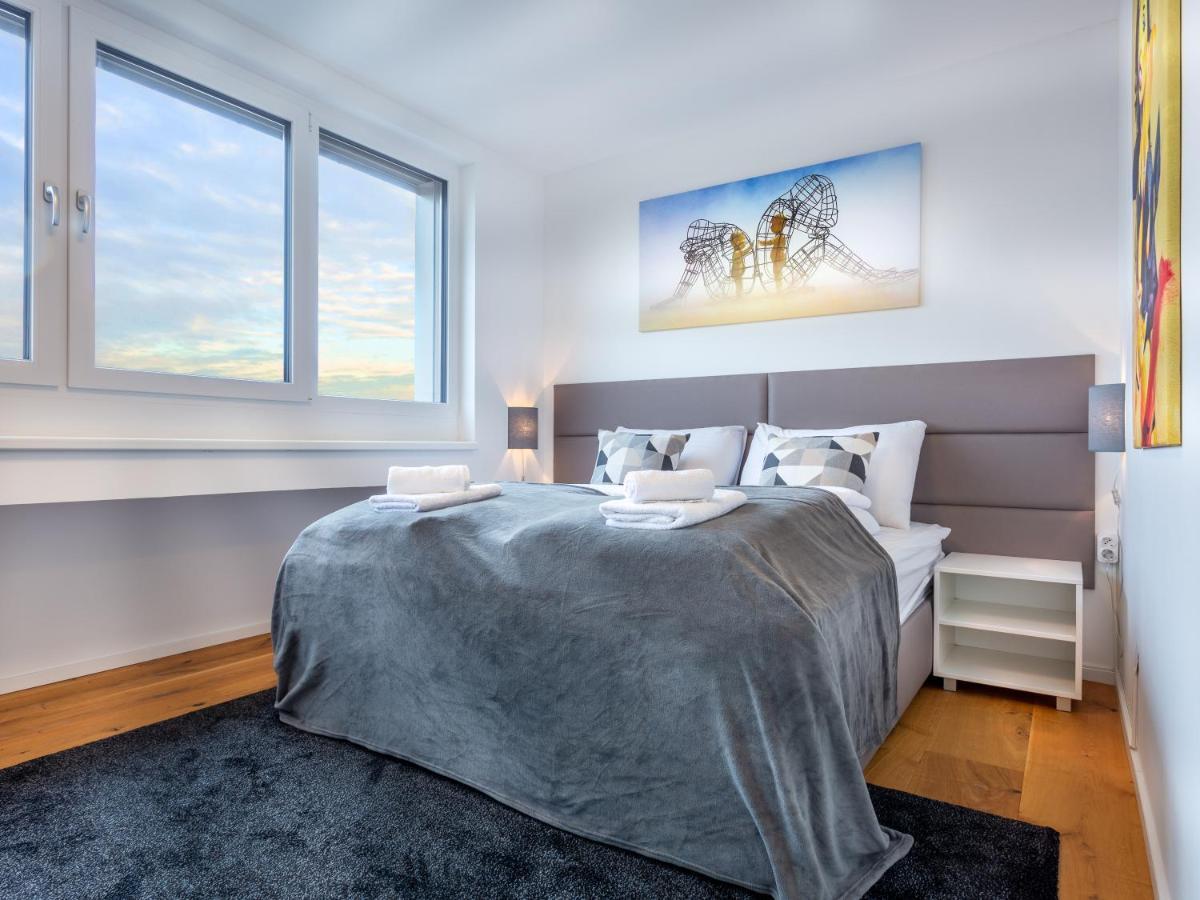 Mark'S Penthouse Apartments Managed By Sky9 Apartments Виена Екстериор снимка