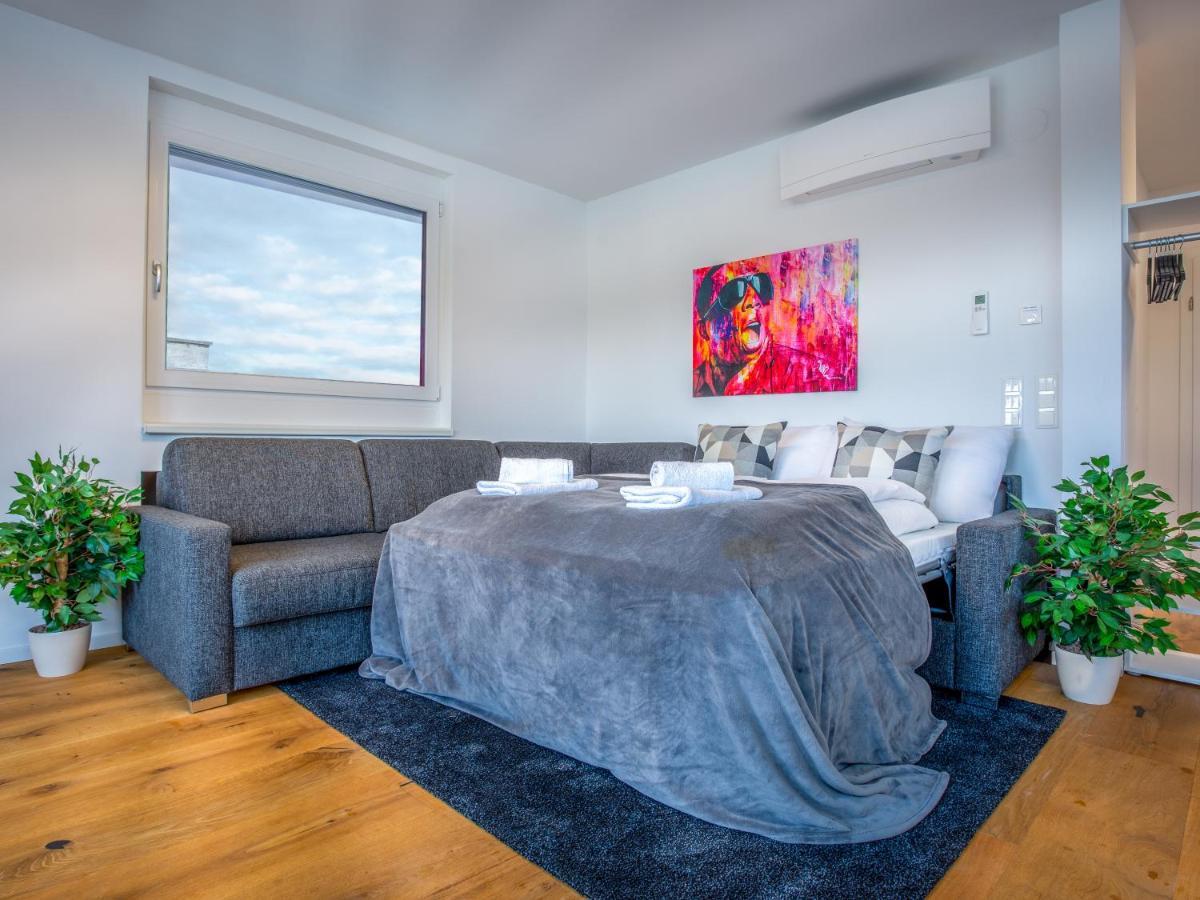 Mark'S Penthouse Apartments Managed By Sky9 Apartments Виена Екстериор снимка